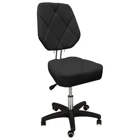 стул мастера грэй на чёрном пластмассовом каркасе