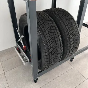 верстак standart со столешницей из массива и траверсами для хранения колёс